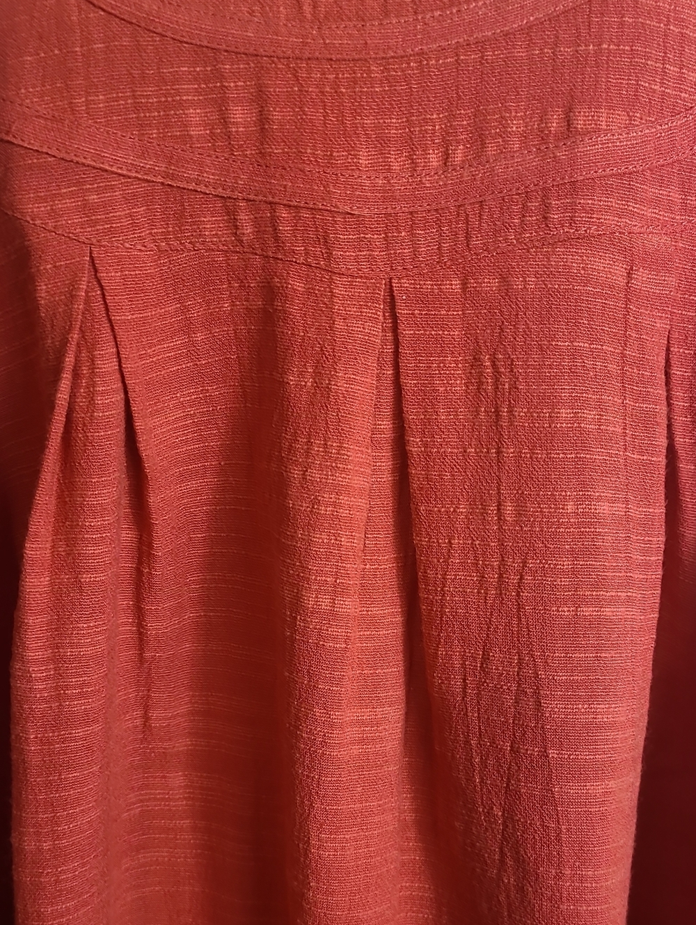 Easel Pleated Babydoll Blouse - Picture 4 of 12